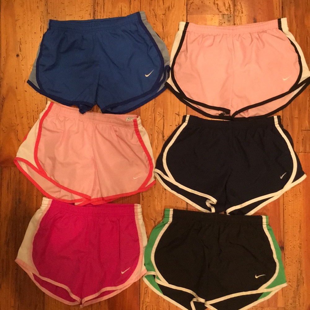 Nike girl shorts - lot of 6 - sz M